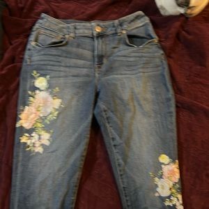 Maurice’s high rise capris